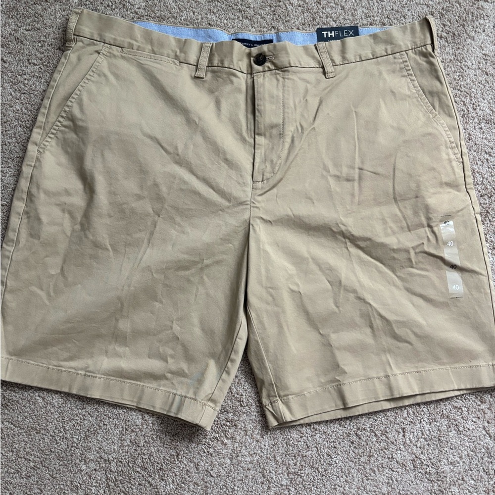 Tommy Hilfiger Men's Khaki Flat Front Shorts